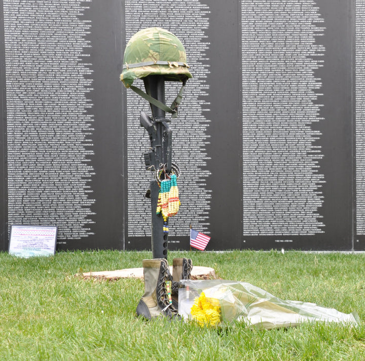 🎖️Vietnam Veteran Tribute Garden Stake